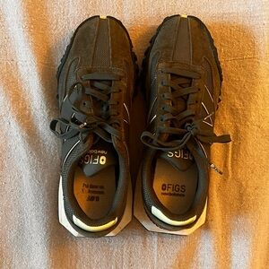 new balance figs
